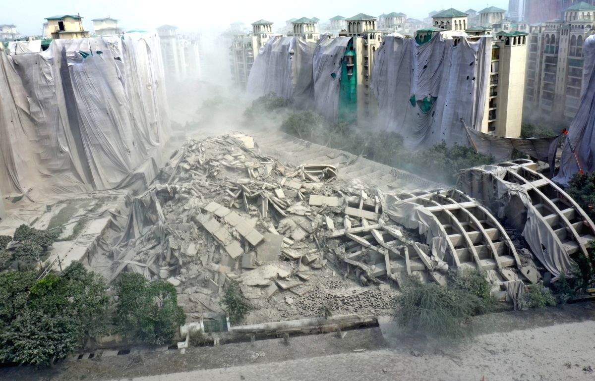 Post twin towers demolition, 45 lakh litres water used to remove dust - Vimarsana News
