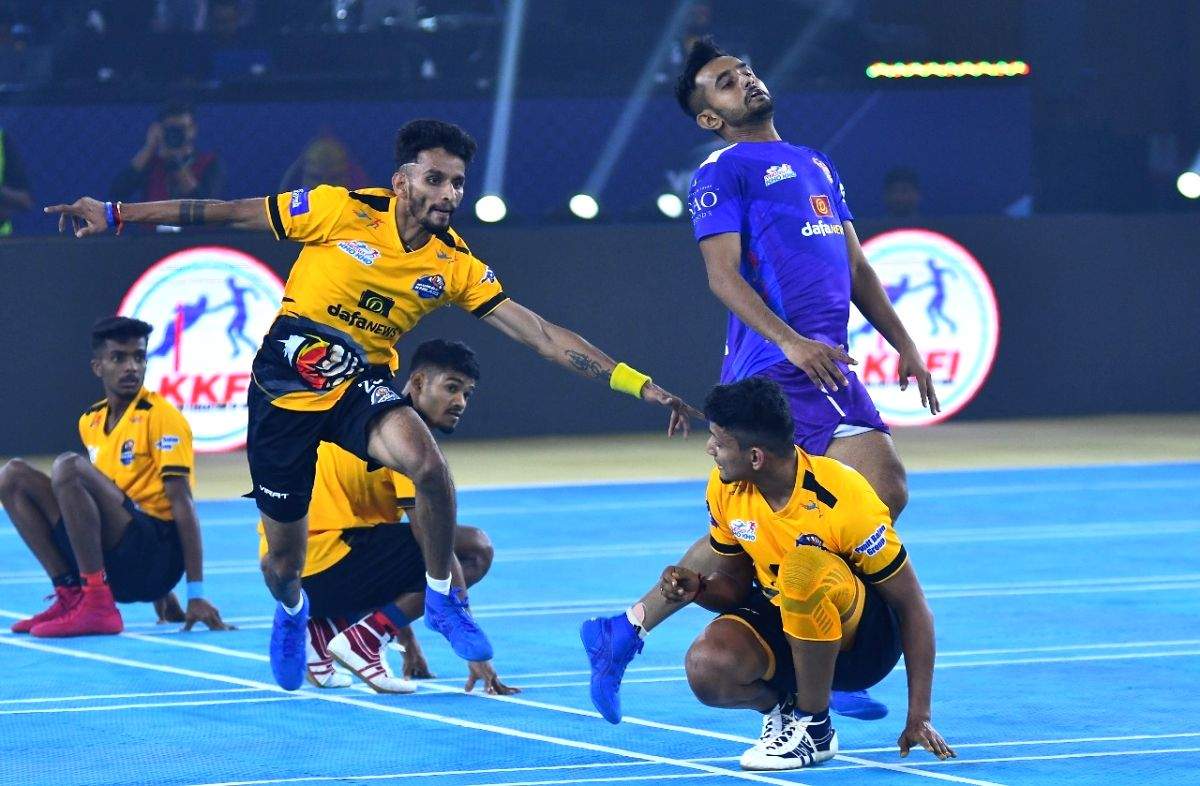 Ultimate Kho Kho: Chennai Quick Guns clinch maiden win, Gujarat Giants ease past Mumbai Khiladis - Vimarsana News