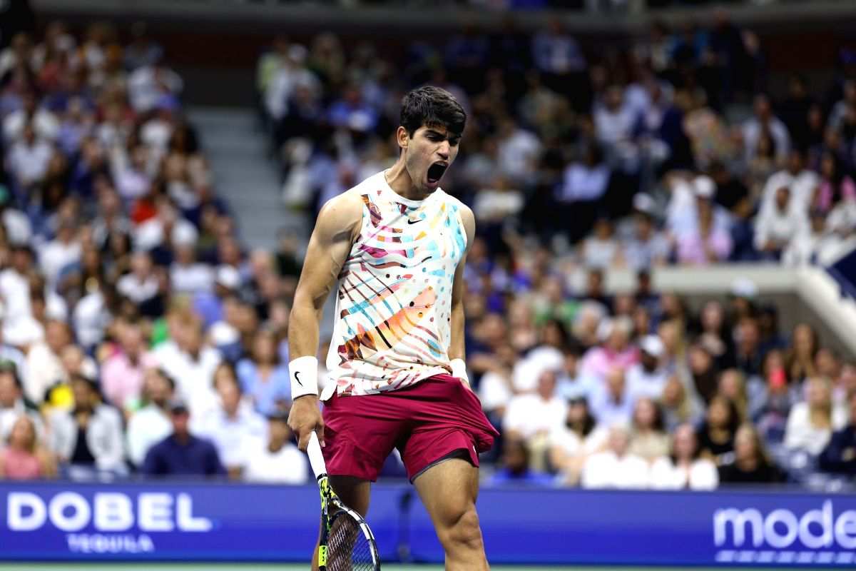 US Open: Alcaraz rolls into third round, Wawrinka downs Etcheverry to set Sinner clash - Vimarsana News