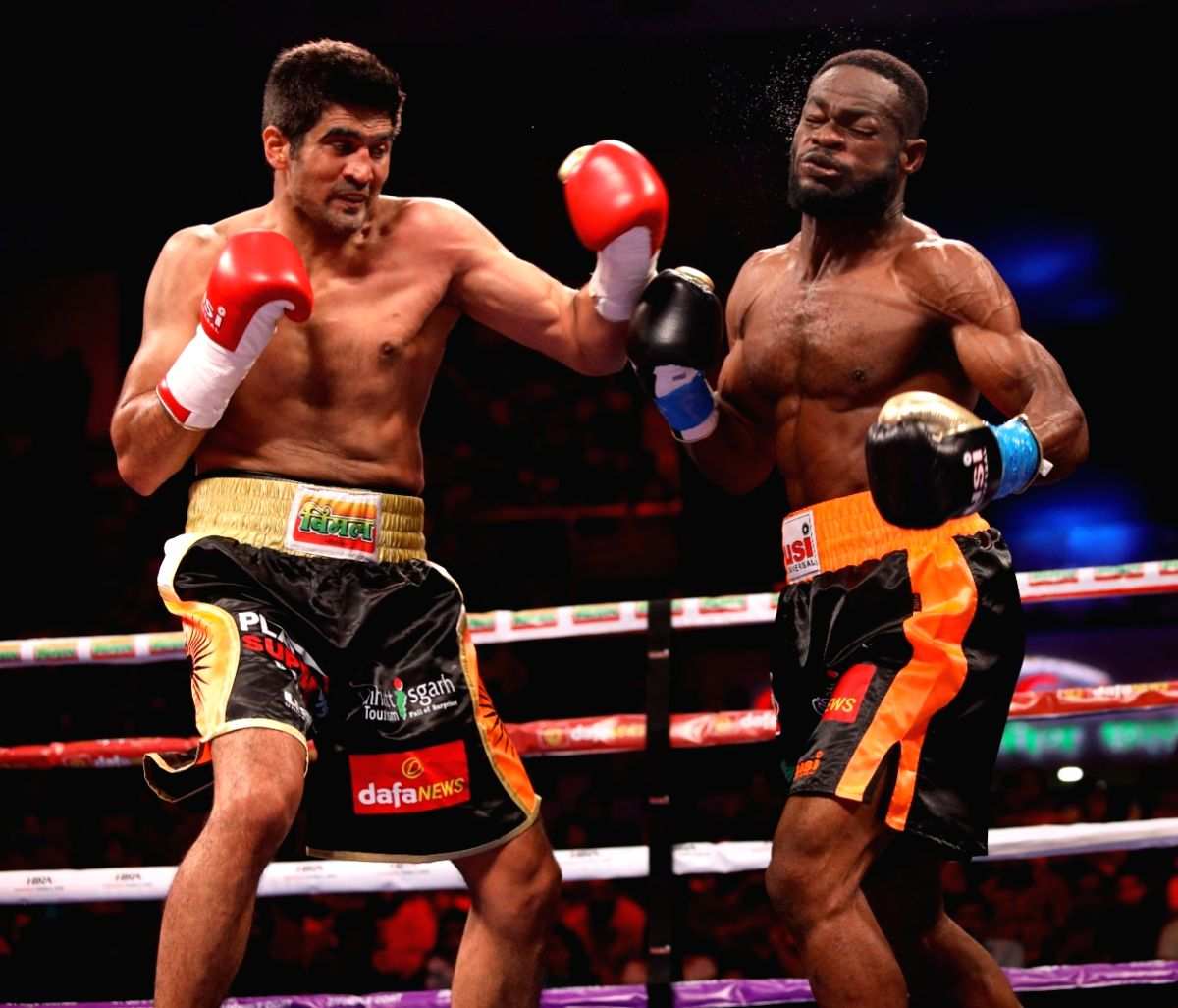 Vijender Singh returns to winning ways, knocks out Eliasu Sulley at the Jungle Rumble - Vimarsana News