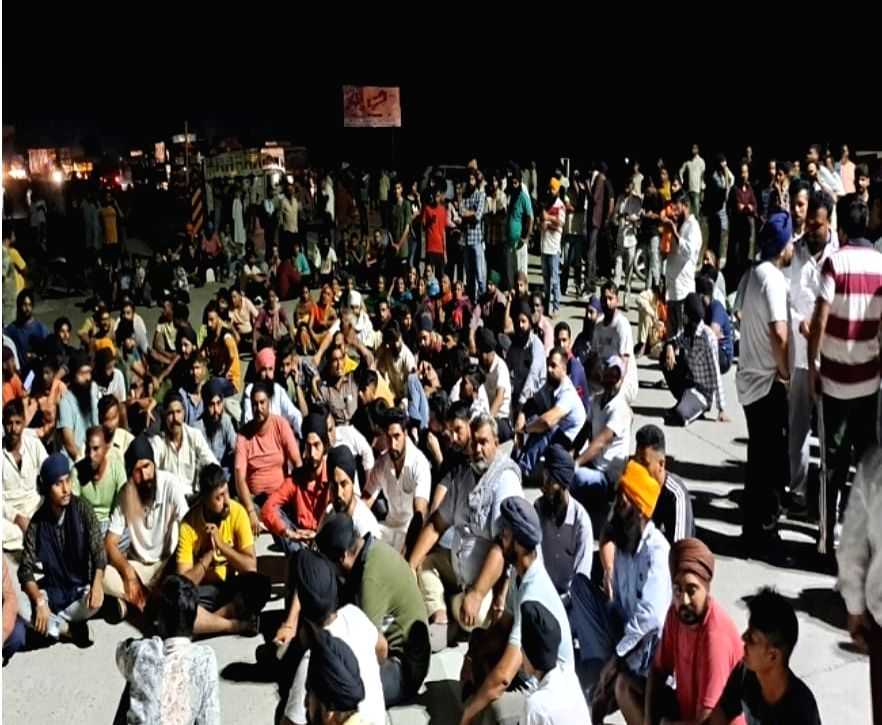 Violence after UP Police raid in U'khand leaves BJP leader's wife dead - Vimarsana News