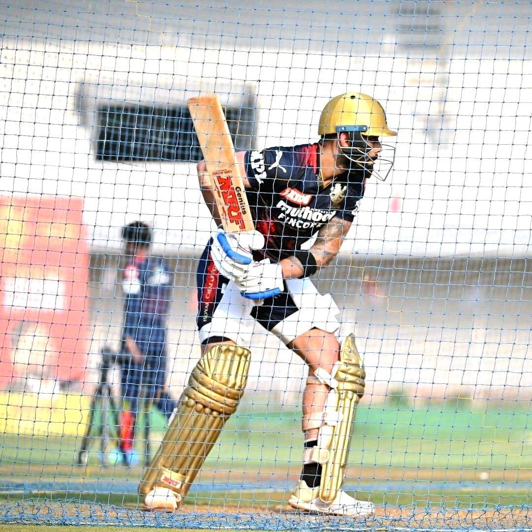 'Everything else is irrelevant': Kohli sweats it out in training ahead Delhi Capitals game - Vimarsana News