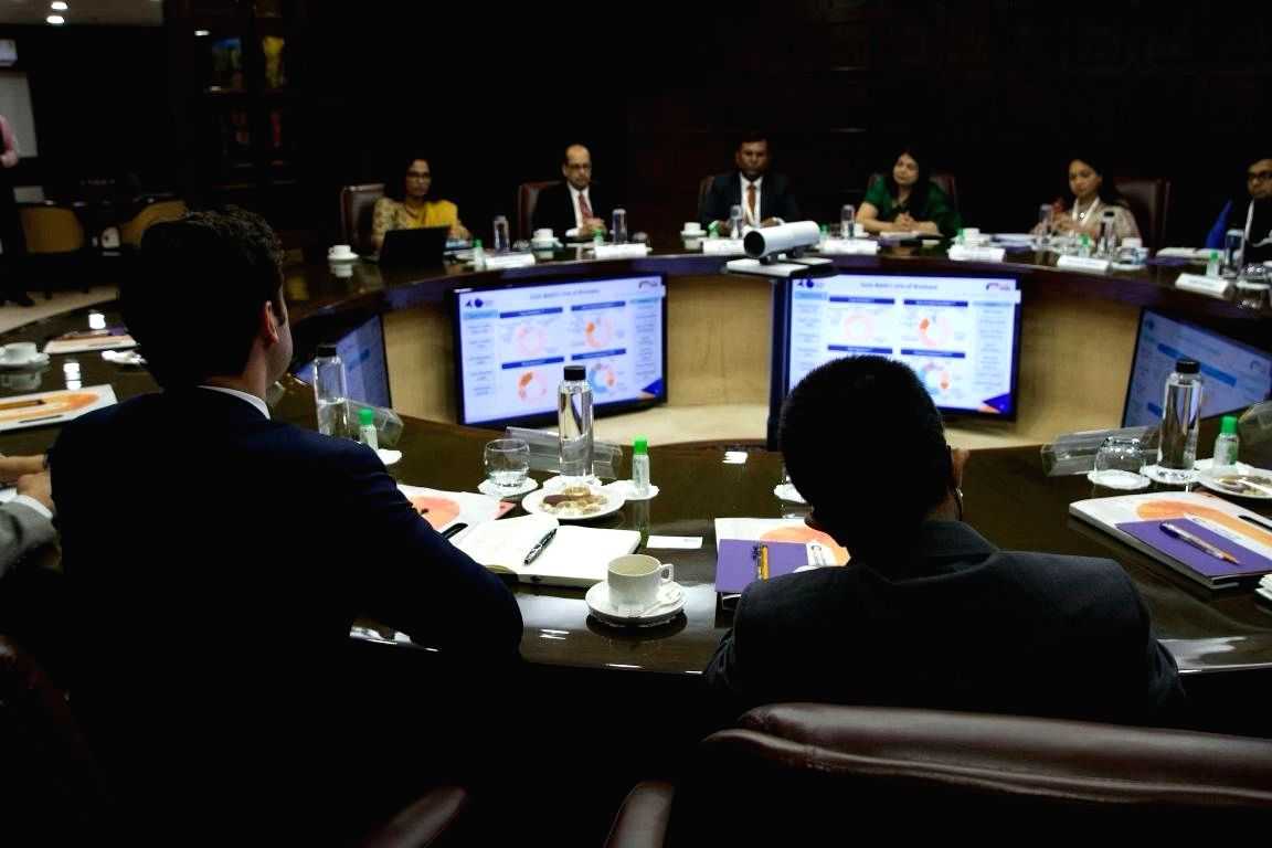 US Senator Jon Ossoff meets students, biz leaders in Mumbai - Vimarsana News