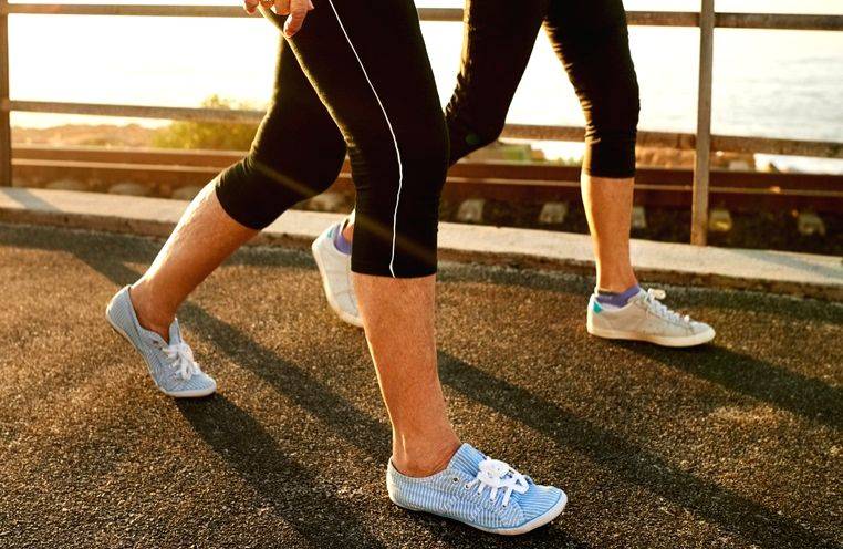 Walking 7,000 steps daily can lower blood pressure in elderly: Study - Vimarsana News
