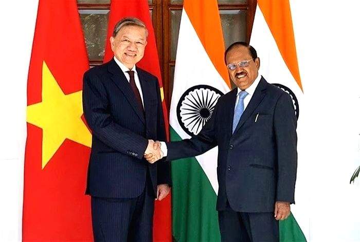 Wary of China, Vietnam bonds with India in Indo-Pacific waters - Vimarsana News