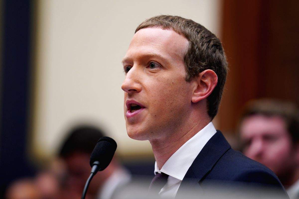 Mark Zuckerberg announces Chat Lock on WhatsApp - Vimarsana News