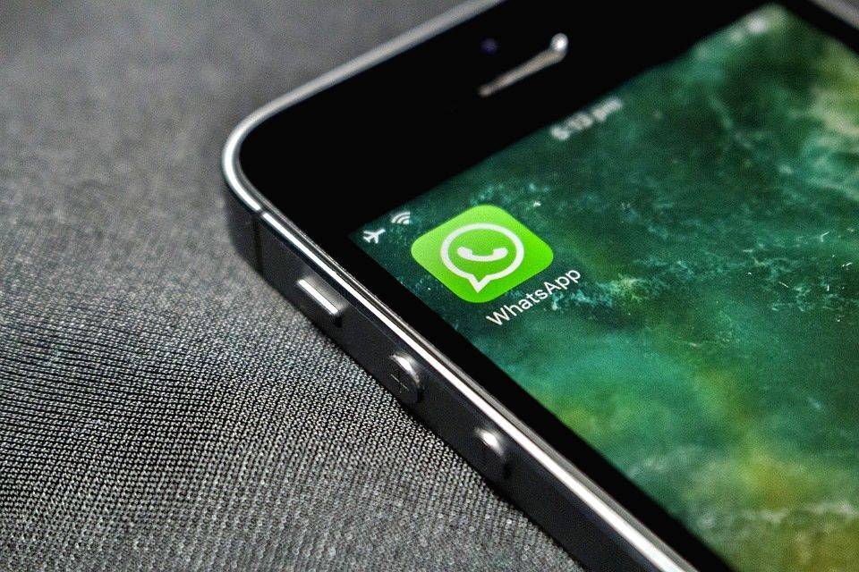 WhatsApp Payments arrives in Brazil after govt suspension - Vimarsana News