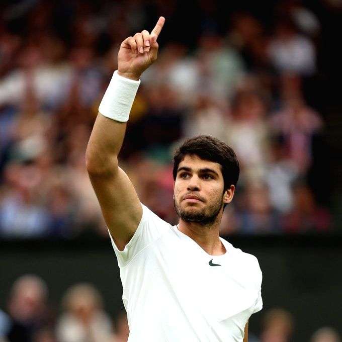 Wimbledon: Alcaraz dispatches Medvedev to set up final clash with Djokovic - Vimarsana News
