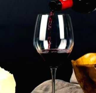 All types of alcohols, including wine, up cancer risk: Study - Vimarsana News