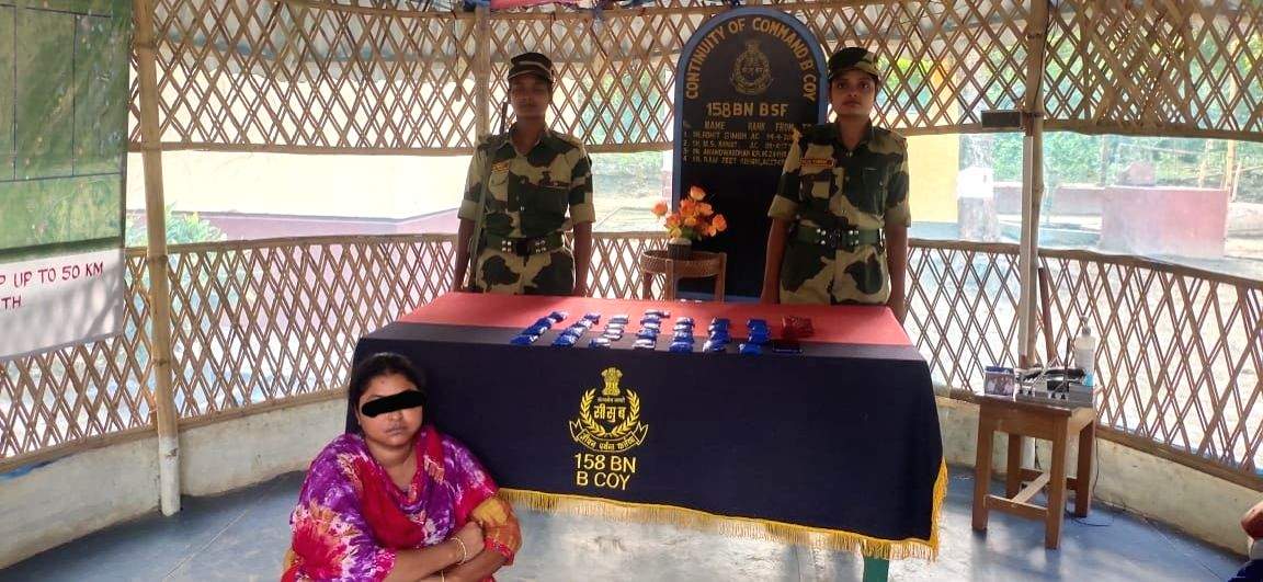 Woman nabbed by BSF with Yaba tablets valued at Rs 28 lakh - Vimarsana News