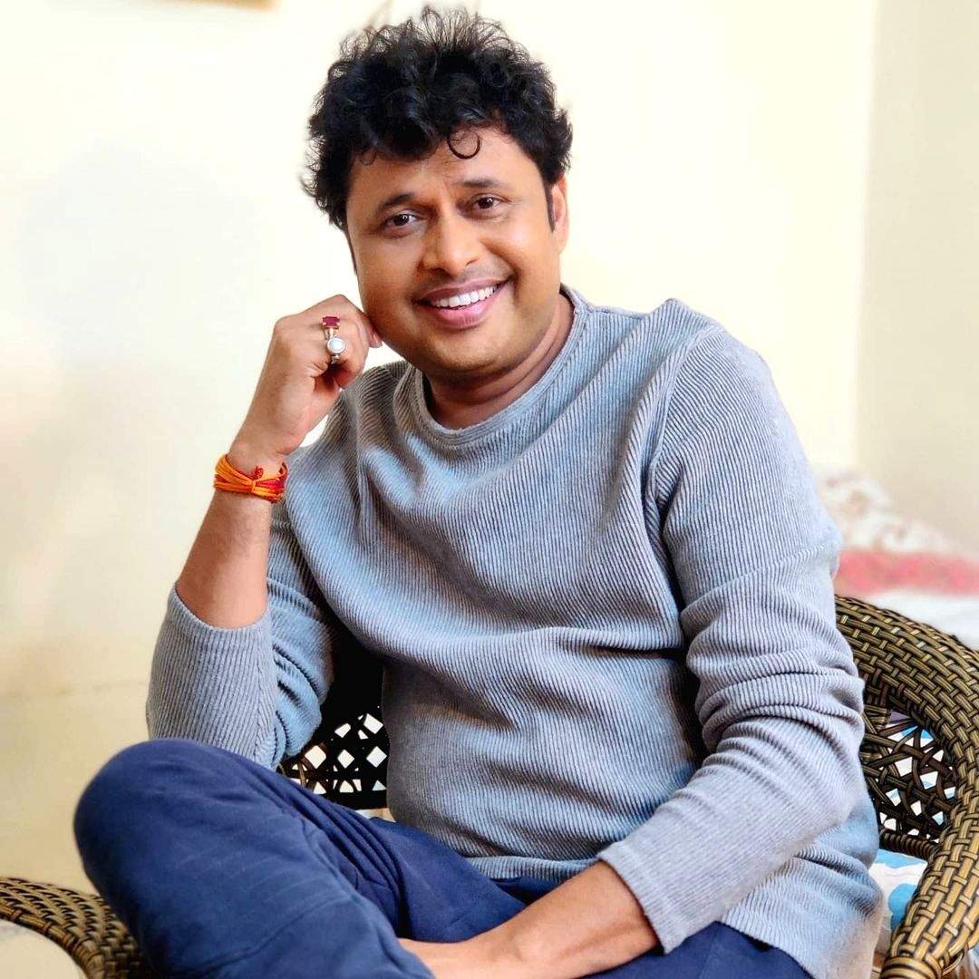 Children deserve parents' undivided attention, says Yogesh Tripathi - Vimarsana News