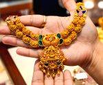 Gold and silver surge up to 1 pc amid geopolitical uncertainty
