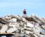 Venezuela quakes death toll rises to 2,295