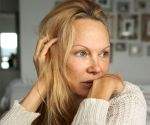 Pamela Anderson's mantra: Live romantically wherever you are