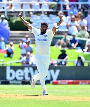 2nd Test: India have the edge in bowlers' day out as 23 wickets fall in a day of exhilarating action (ld) - Vimarsana News