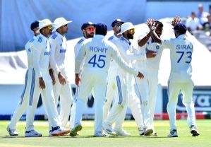 CLOSE-IN: Will England conquer the Final Frontier - A Test series battle to look forward to(IANS Column) - Vimarsana News