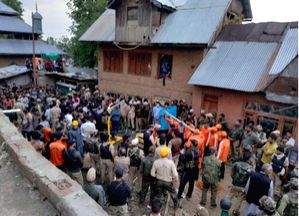 3 bodies recovered from well in J&K's Budgam - Vimarsana News