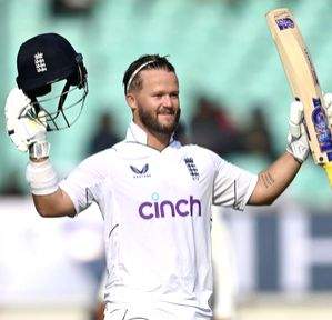 3rd Test: Duckett's 88-ball whirlwind ton leads England's thrilling reply after India's innings ends at 445 - Vimarsana News