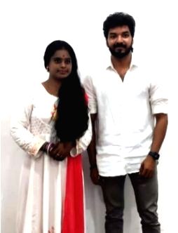 Actor Jai lends helping hand to junior artiste preparing for UPSC exams - Vimarsana News