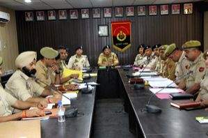 ADGP Jammu reviews security preparedness for elections in Poonch, Rajouri - Vimarsana News
