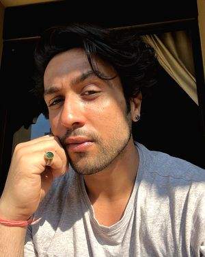 Adhyayan Suman wishes Kangana Ranaut all the very best for her political career - Vimarsana News