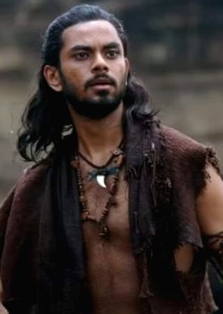 Aditya Rawal learnt archery, used recurve bow for 'Aar Ya Par' role - Vimarsana News