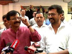 After Mumbai LS ticket, SS-UBT candidate receives ED summons in 'khichdi scam' - Vimarsana News