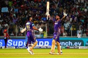 IPL 2024: Starc, Shreyas, Venkatesh steer KKR into final after eight-wicket win over SRH - Vimarsana News