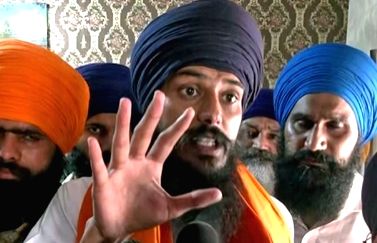 Late actor Deep Sidhu's family seeks probe into antecedents of Amritpal - Vimarsana News