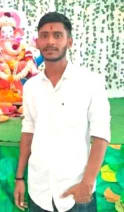 Another fan who suffered head injury after colliding with Yash's convoy dies - Vimarsana News