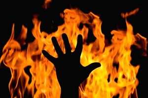 Partially-burnt male body found in Delhi - Vimarsana News