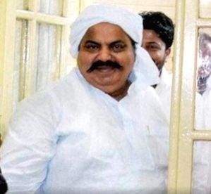 Police zeroes in on benami properties of Atiq Ahmad's aides - Vimarsana News