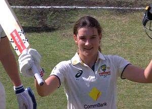 Australia's Sutherland smashes fastest double ton in women's Test history - Vimarsana News