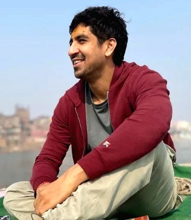 Ayan Mukerji says he used to hide when people watched 'Yeh Jawaani Hai Deewani'! - Vimarsana News