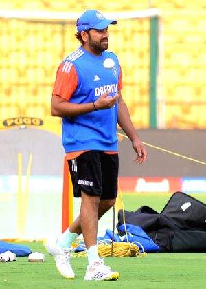 Its important to get youngsters in whenever there's an opportunity: Rohit Sharma - Vimarsana News