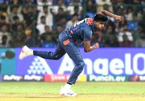 CLOSE-IN: A League to hail Champions(IANS column) - Vimarsana News