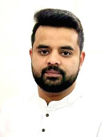 Sex scandal: Party, Deve Gowda family has no idea about Prajwal Revanna's whereabouts: JD(S) - Vimarsana News