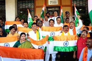BJP protests 'pro-Pak' slogans in Assembly premises; K'taka Minister says 'probing' - Vimarsana News