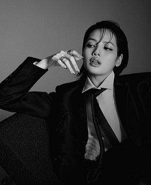 Blackpink's Lisa announces own management label 'LLOUD' - Vimarsana News