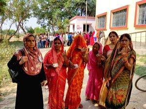 Brisk voting in Bihar's eight LS seats - Vimarsana News