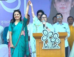Central investigating agencies selectively target Trinamool leaders: Mamata Banerjee - Vimarsana News