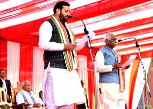 Influential OBC face Saini takes oath as Haryana CM with five Cabinet colleagues - Vimarsana News