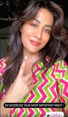 Chitrangda Singh casts her vote, calls upon all to exercise most important right - Vimarsana News