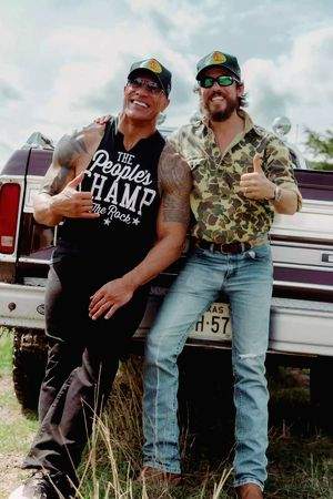 Dwayne Johnson reveals his friendship with Chris Janson started in a parking lot - Vimarsana News