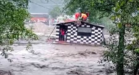 Extremely heavy rains due to alignment of three weather systems: Climate scientists - Vimarsana News