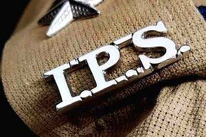 Gujarat govt transfers, hands new postings to 12 IPS officers - Vimarsana News