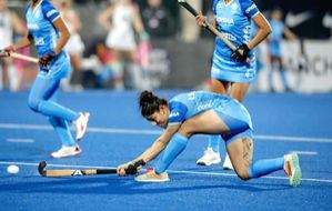 Hockey Olympic Qualifiers: Electric India outplay New Zealand 3-1; Japan hold Germany; USA, Chile win on frantic second day - Vimarsana News