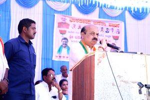 How many seats will Cong win in LS polls, ex-CM Bommai asks K'taka CM Siddaramaiah - Vimarsana News