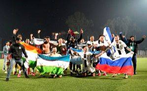 I-League: Want to lift trophy in front of home fans, says Mohammedan Sporting coach Andrey Chernyshov - Vimarsana News
