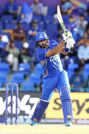 ILT20 Season 2: Muhammad Waseem's 89* steers MI Emirates to 8-wicket win over Knight Riders - Vimarsana News